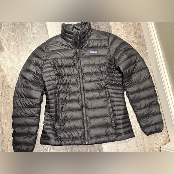 Patagonia women’s nano puff jacket - Picture 1 of 2